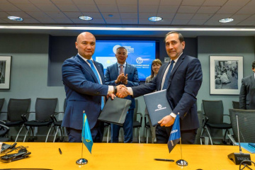 Қазақстанның транзиттік әлеуетін арттыратын ірі жоба: Вашингтонда «Қарағанды – Жезқазған» автожолы бойынша қаржыландыру келісімі жасалды