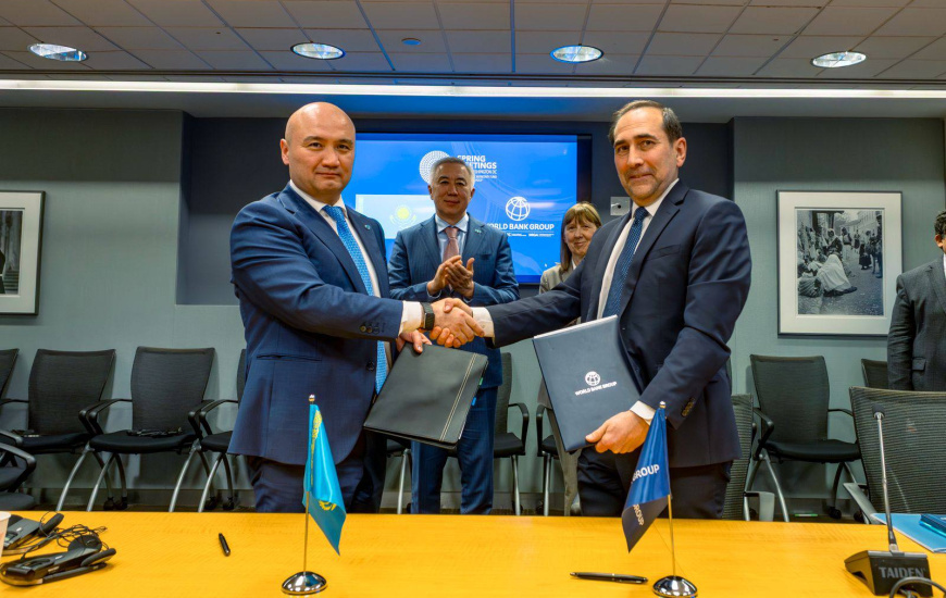 Қазақстанның транзиттік әлеуетін арттыратын ірі жоба: Вашингтонда «Қарағанды – Жезқазған» автожолы бойынша қаржыландыру келісімі жасалды