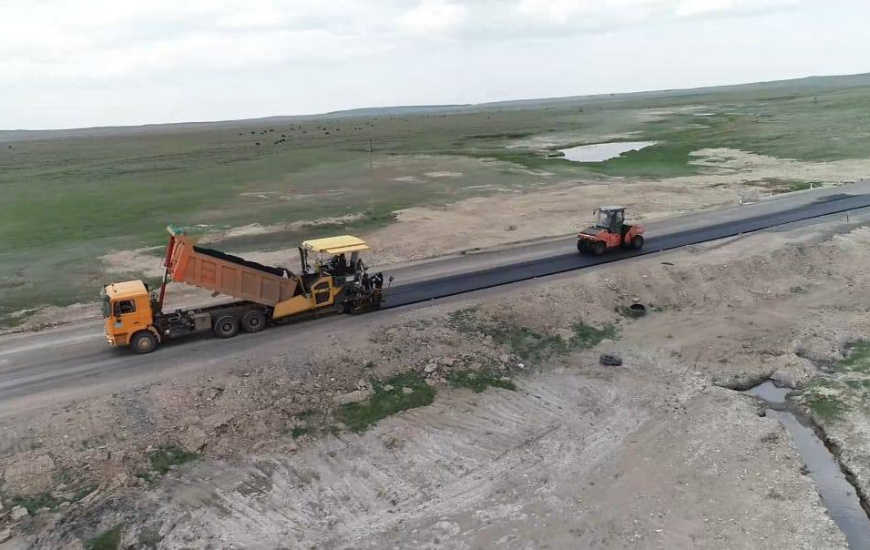 Қарағанды облысында республикалық маңызы бар "Қалқаман-Баянауыл-Үміткер-Ботақара" күре жолы жөнделіп жатыр